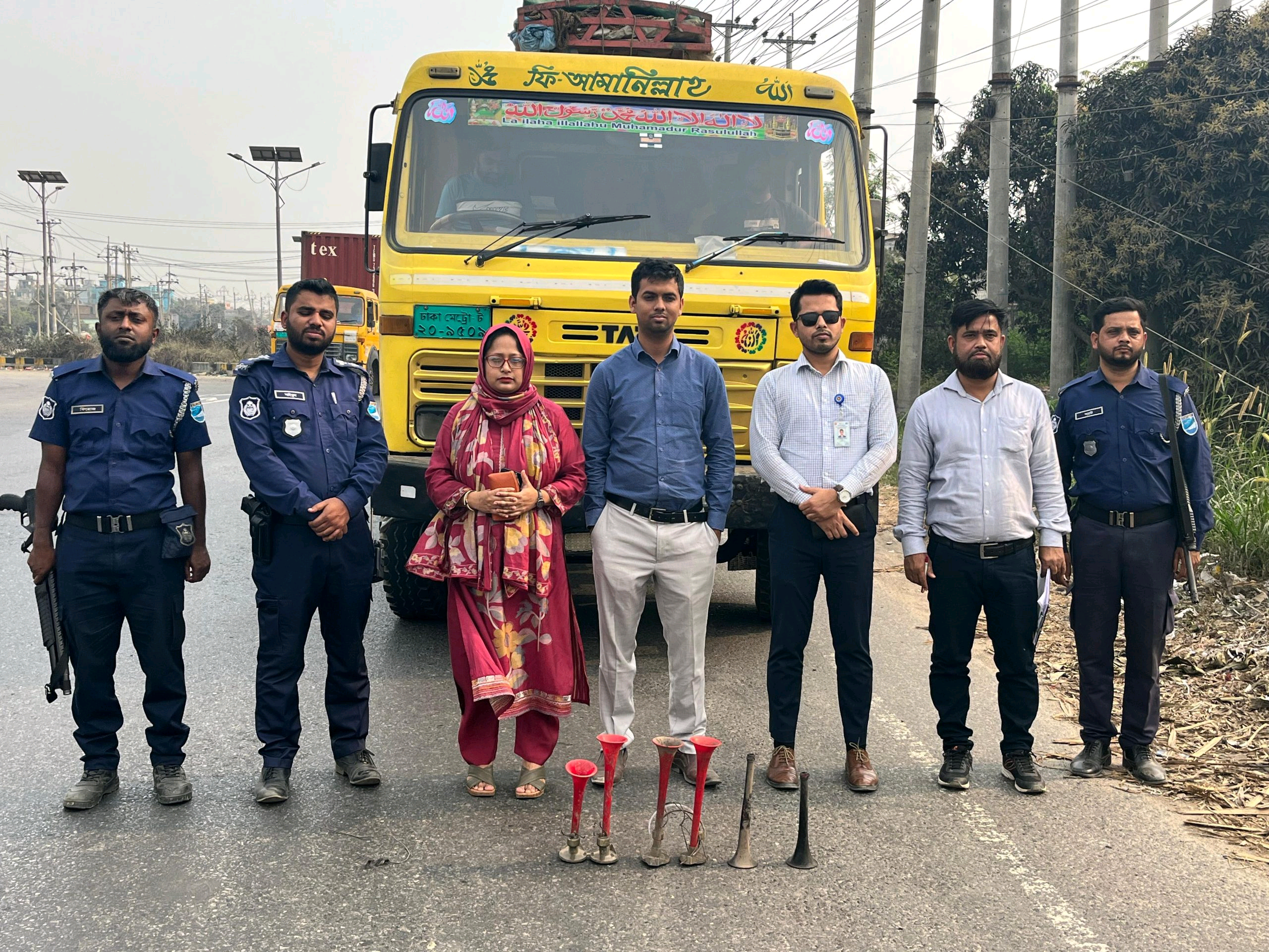 সোনারগাঁয়ে শব্দদূষণ নিয়ন্ত্রণে যৌথ অভিযান উপজেলা প্রশাসন ও পরিবেশ অধিদপ্তরের কঠোর অবস্থান