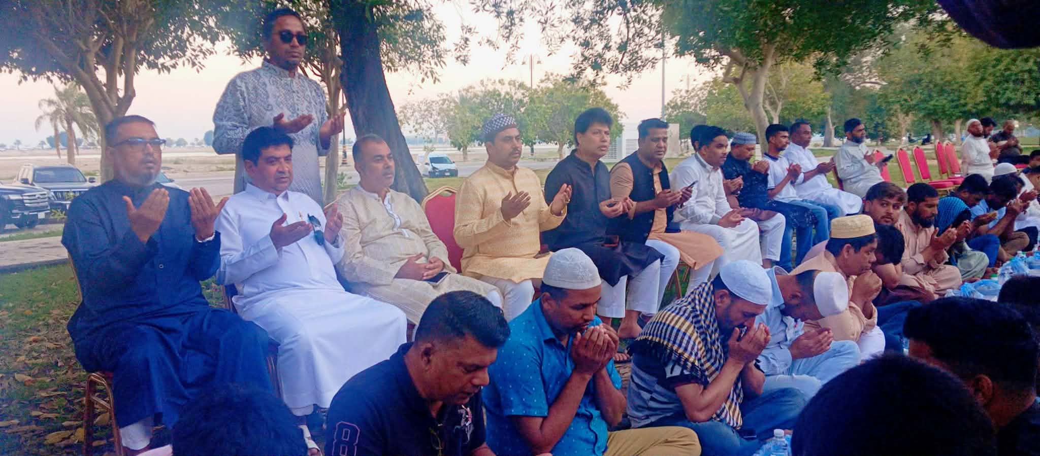 সৌদি ইনভেস্টার বিশিষ্ট ব্যবসায়ী আমিনুল ইসলাম আমিনের উদ্যোগে ইফতার ও দোয়া মাহফিল অনুষ্ঠিত।