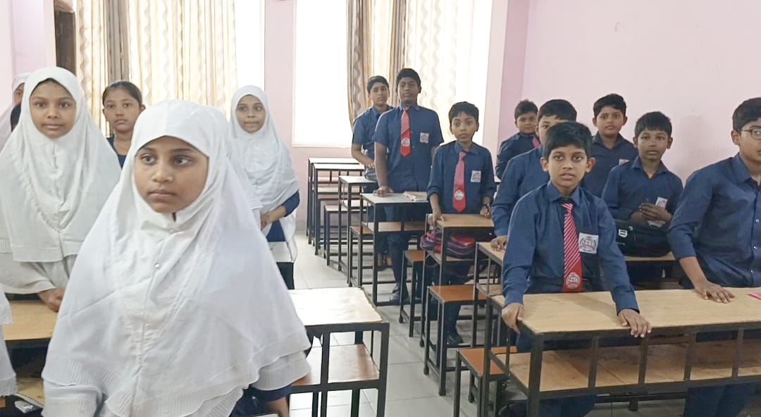 সরকারি নির্দেশ অমান্য করে সোনারগাঁয়ে একাধিক শিক্ষা প্রতিষ্ঠান খোলা